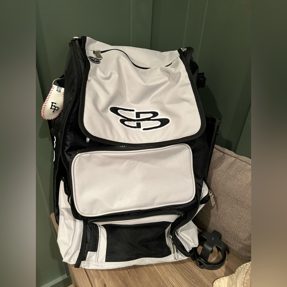 Boombah superpak bat bag. -No wheels- backpack